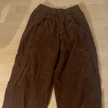 Braune Cordhose