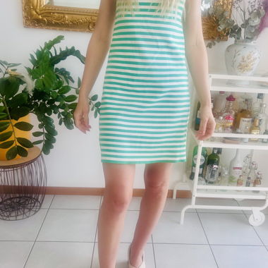 Robe rayée vert et blanc à bretelles fines