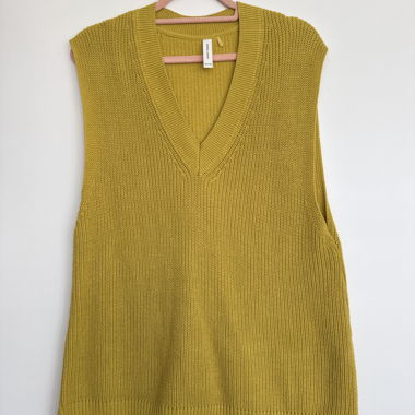 Gilet in maglia giallo senape