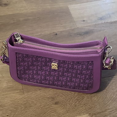 Lilac shoulder bag