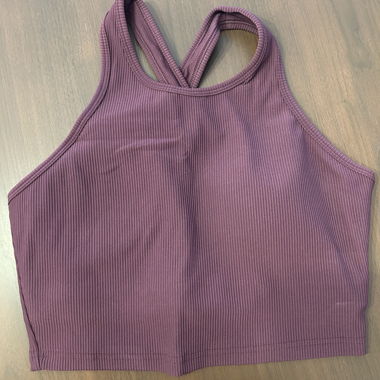 Haut de sport Amari