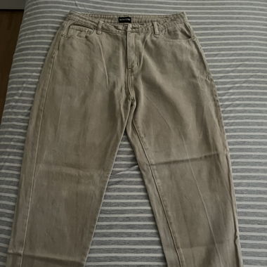 Beige Baggy Jeans
