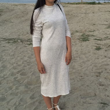 Robe midi blanche à manches longues