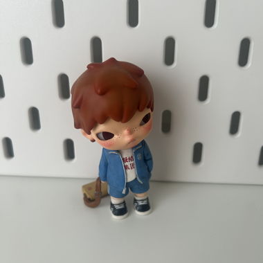Figurine Pop Mart Hirono