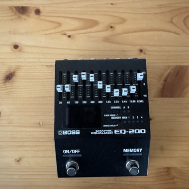BOSS Graphic Equalizer EQ-200