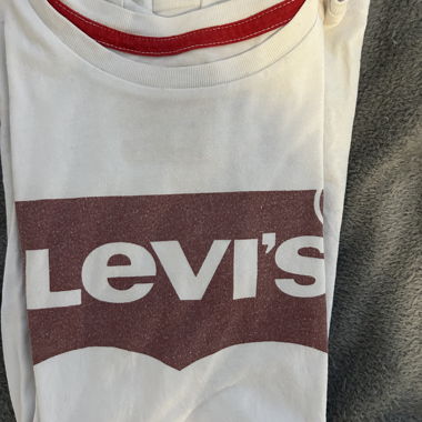 Levis Tshirt