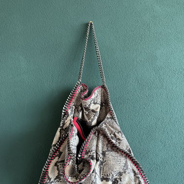 Stella Mccartney, Falabella, Phyton