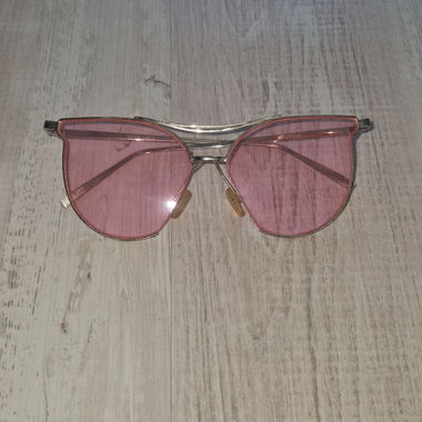 Lunettes de soleil œil-de-chat roses