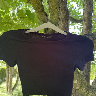 Crop top corto Zara nero