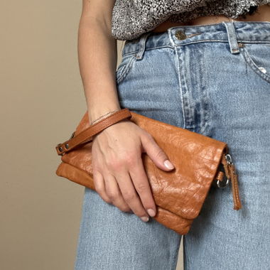 Pochette en cuir marron
