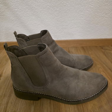Tamaris Chelsea Boots grau