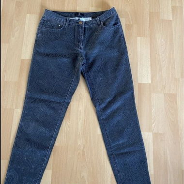 H&M Damen Jeans Gr. 40 Paisley Muster schwarz