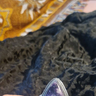Bague en argent et lepidolite naturelle