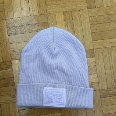 light purple cap