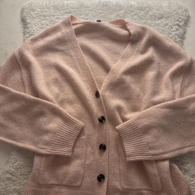 Cardigan rose