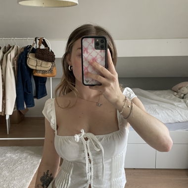 Cute top