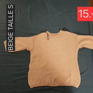 Pull beige manche 3/4
