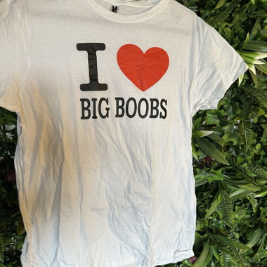 T-shirt bianco con stampa I love BIG Bøobs