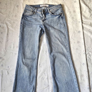 Bershka Jeans Bootcut-hellblau