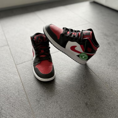 Sneakers Air Jordan 1 Mid