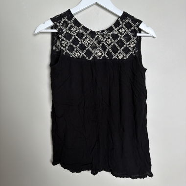 Zara Basic lace top