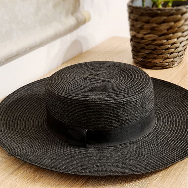Straw hat DIVIDED