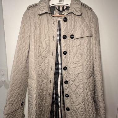 Burberry Mantel
