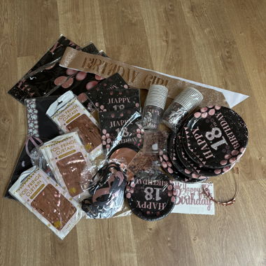 18th Birthday Rose Gold Decoration Kit