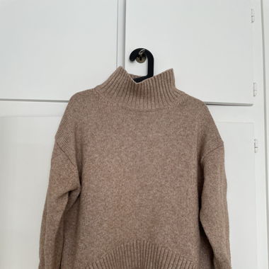 Light Brown Oversized Turtleneck Pullover