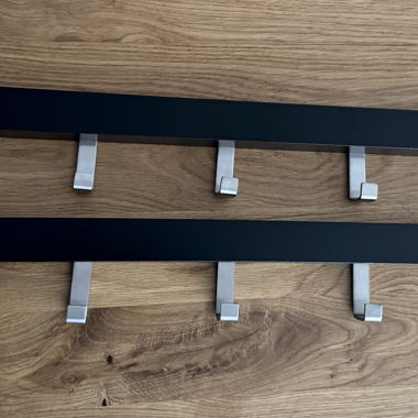 2x IKEA TJUSIG bastoni per abiti/guardaroba in nero
