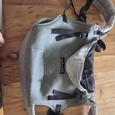 Porte bébé  "jpmb"