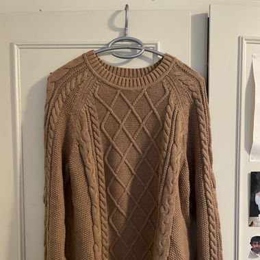 GAP knit sweater