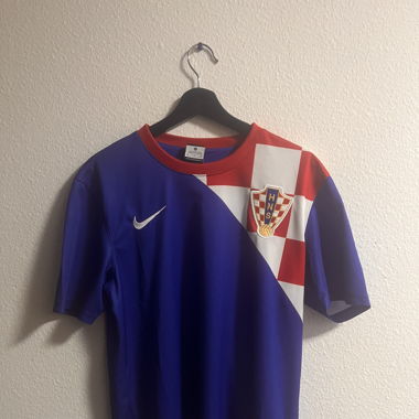 Kroatien Trikot, Auswärtstrikot 2012/13
