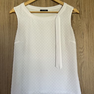 White top
