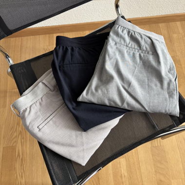 Set di pantaloni