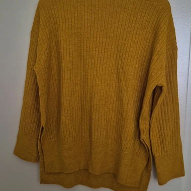 Pull fluide moutarde 