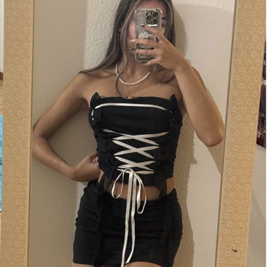 Haut noir y2k