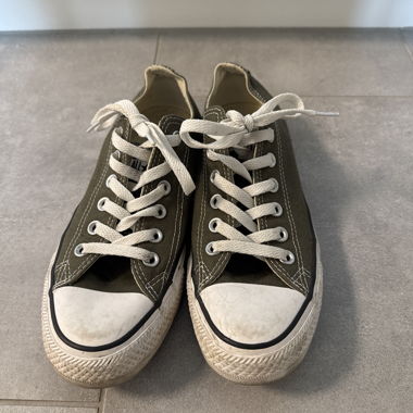 Converse Low Top Sneakers
