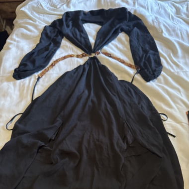 Maxikleid mit Schmuckgürtel
