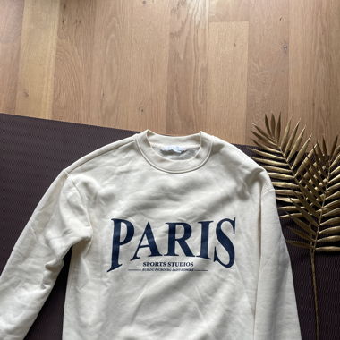 Paris pullover
