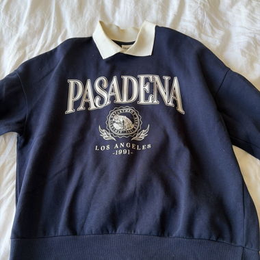 Pasadena Collar Sweatshirt