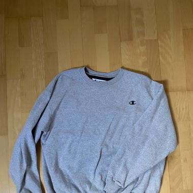 Grey Champion sweatshirt #streetwear