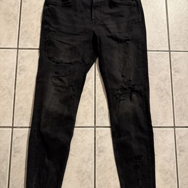 Black ripped skinny jeans Zara