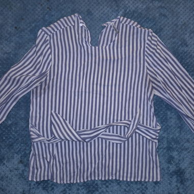 Blouse avec ceinture intégré M
