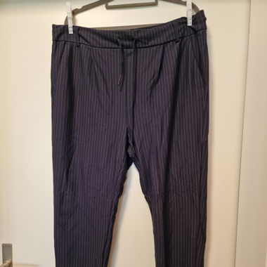 Stoffhose mit Gummizug