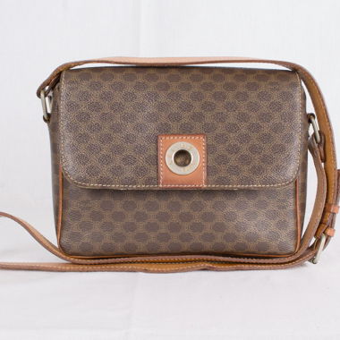Auth CELINE Macadam Blason Sac bandoulière épaule