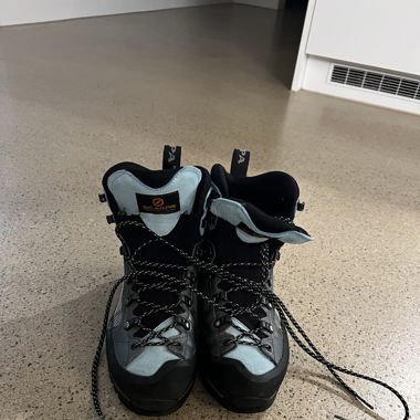 Tolle Schuhe für Wanderung