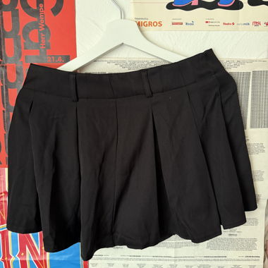 Skort