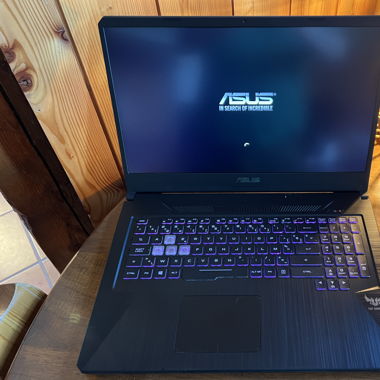 Asus Gaming i7 2.2GHz 17’16GO SSD256go HDD 1T