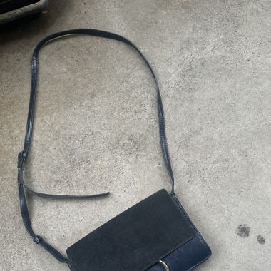 Schöne Echtleder Handtasche